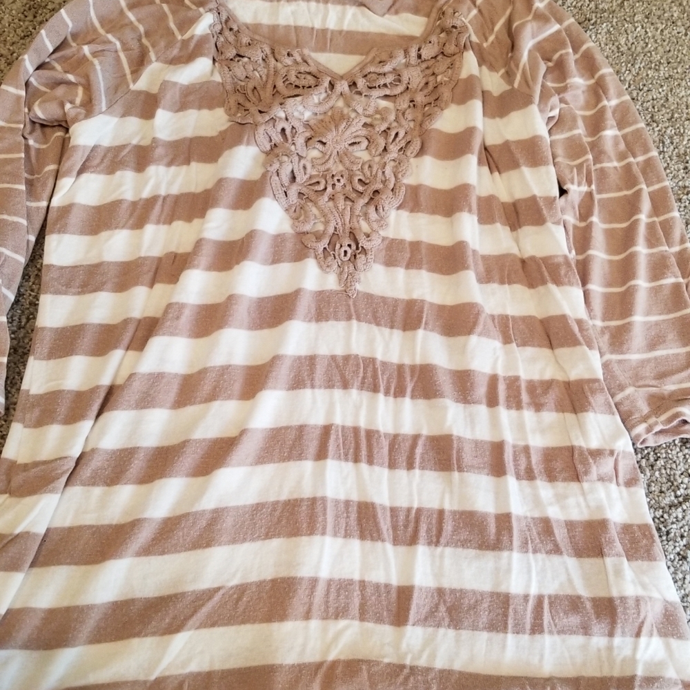 French Laundry 3/4 sleeve sweater